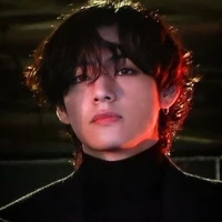 KIM TAEHYUNG/V