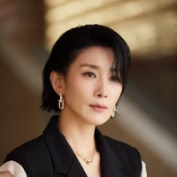 Mrs jeon\jungkook mother