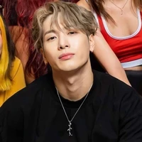 Jackson *Alfa Dominante*