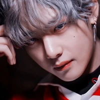 Taehyung ( Personal assistant)