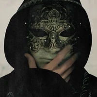 Hoseok mascarado