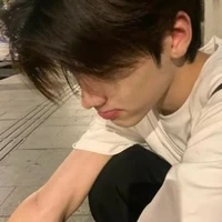 มาร์ค(รุ่นน้องน.อ+แอบชอบน.อ)