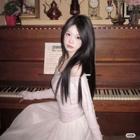 ลีอาน่า(พี่สาวพ.อ)