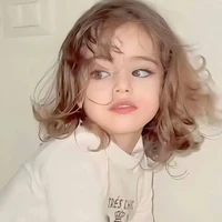 CRISTINE NYX.[HIJA DE ALEX Y JEZZ]