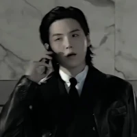 Min Yoongi(CEO of Min co-operation/Ã)