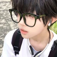 ม่อน{น.อ}