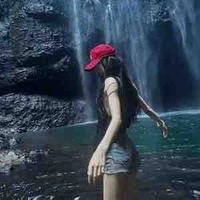 Nicha’A.