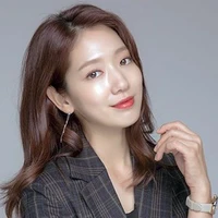 Park Shin Hye (Omega)