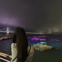 แพรว