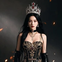 Hiera Lavena(Queen)