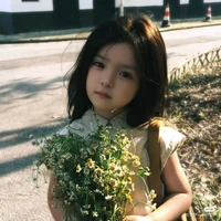 จูน🌼(น้องสาวคนเล็กของพ.อ)