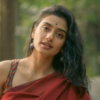 Meera Kapoor-ml mother