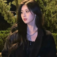 Rena Mahendra(mom)
