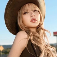queen lalisa manoban