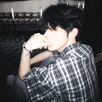 ฟอกส์(เพื่อนพระเอก+นายเอก)
