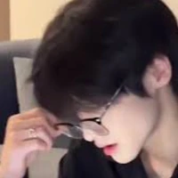 ลูคัส(พี่นอ.)