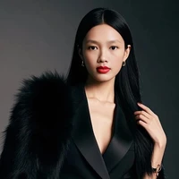 Iris Lee