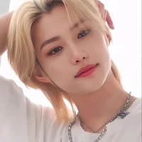 Felix Lee /omega