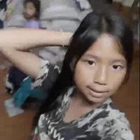 ນາລີ