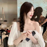 ปันขวัญ(พี่สาวนางเอก)