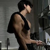 ฟีนิกซ์(พอ.+พี่ชายคนโต)