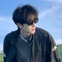 พ่อ น.อ. [เอเดน] เพื่อนสนิท ไทก้า