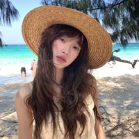 พลอย[เพื่อนนอ.]