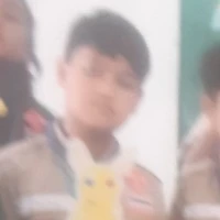 เเชนพระรอง