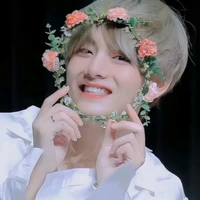 Kim Taehyung-Tae- (FL)