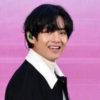 Taehyung(V)