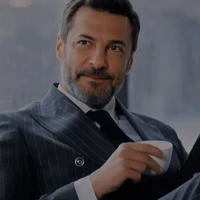 Hugo Ashford - Père de Riven