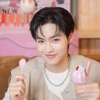 ออนิว_/ลูกพี่ลูกน้องเอวา
