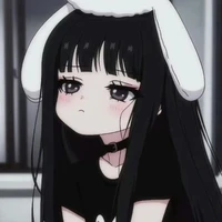Nayla (hermana de M)