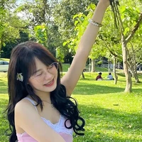 พลอยลิน(นางเอก)