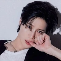 Taemin (23)