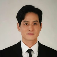 Sr Lee Jiwoon