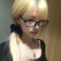 นีน่า