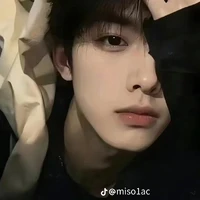 เตอร์\\นายเอก