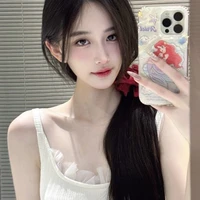 ชาครีม  ร่างหญิง