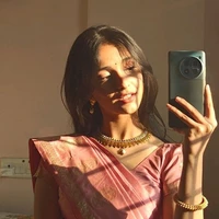 Aaradhya rajput ( fl younger sister)