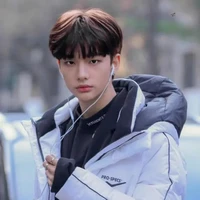 Hwang hyunjin