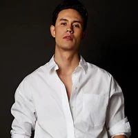 Carlos Linhares.