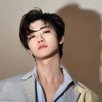 lion caroline viloes