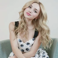 LYSETTE ROY(sœur de SARAÏ)