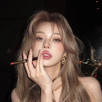 มีนานุช(เพื่อนนายเอก)