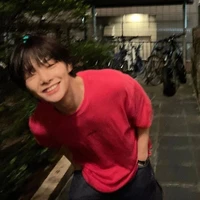 jeongin？？？