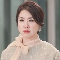 Mrs Jeon