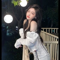ครีม เพื่อนนอ