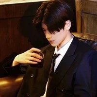 คิม:รุ่นพี่