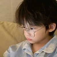คิม|ตอนเด็ก